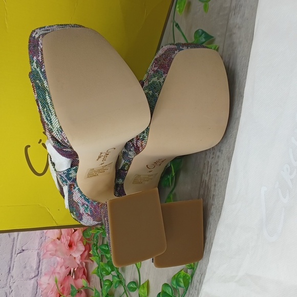 Circus By Sam Edelman Audrea Tapestry Platform NIB - Picture 10 of 14